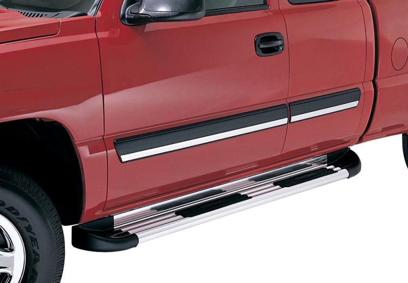 Lund 00-05 GMC Yukon (70in w/Fender Flares) TrailRunner Extruded Multi